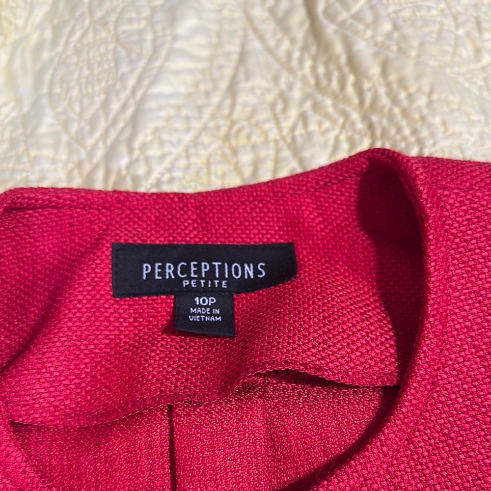 Perceptions Petite Red Textured Jacket and pants - Picture 2 of 10